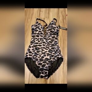 Stylish Leopard Print One Piece Swimsuit